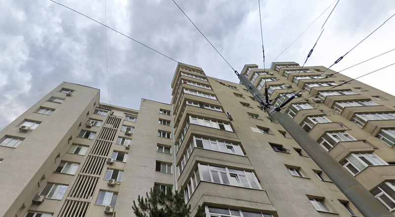 Iancului x Mihai Bravu, 2 min. metrou Piata Iancului